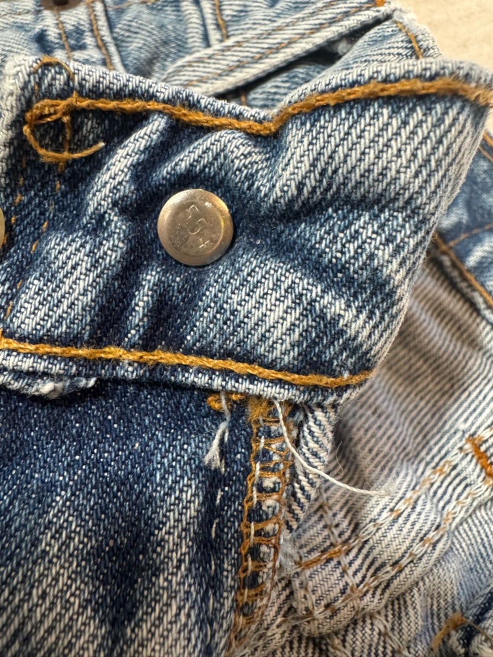 Y2K Vintage Levi’s Orange Tab 560 | Taper Leg Size 27 Distressed Medium Wash - Picture 8 of 8